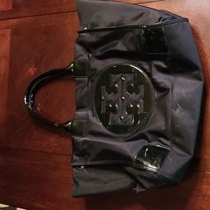 Large Tory Burch Tote FIRM🗣🗣 Price to sell